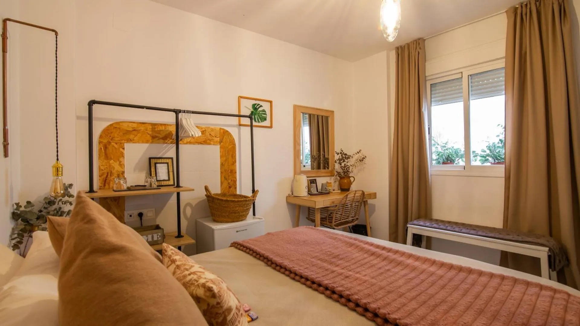 Rooms Vita 0*, Granada